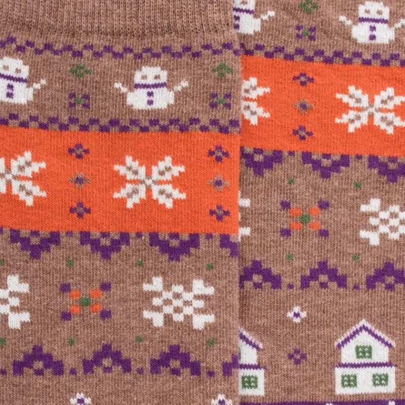 chaussettes_longues_en_co_1-3.webp Femme Doré Doré Chaussettes Hautes^Chaussettes longues en coton pour femmes avec motif grec de Noël - Marron Caille