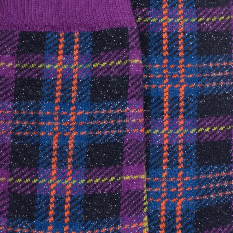 chaussettes_femme_en_coto_1-18.webp Femme Doré Doré Chaussettes^Chaussettes femme en coton à motif tartan effet brillant - Bleu marine foncé