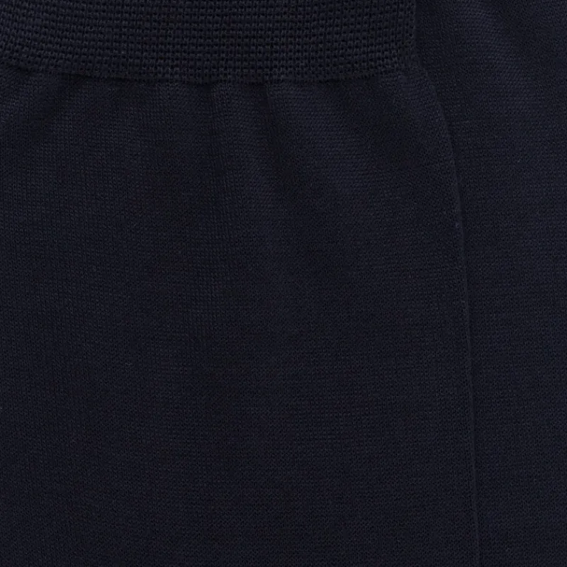 chaussettes_homme_luxe_en_1-22.webp Homme Doré Doré Chaussettes^Chaussettes homme luxe en pur fil d'écosse extra fin - Bleu marine foncé